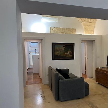 Li Turnisi Apartment Lecce Buitenkant foto